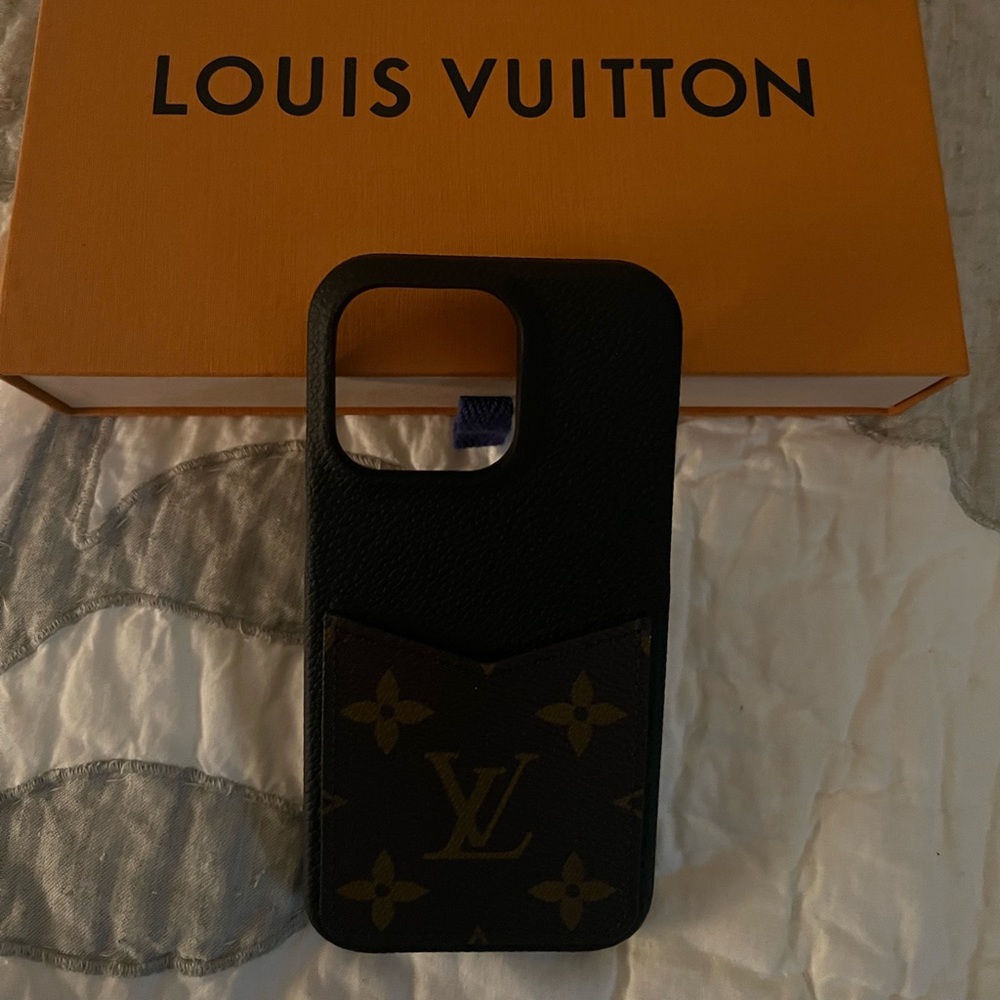 Louis Vuitton iPhone 13 Pro phone case